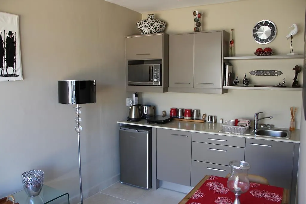 22 On Gabbro Apartment Somerset West 0*,  South Africa