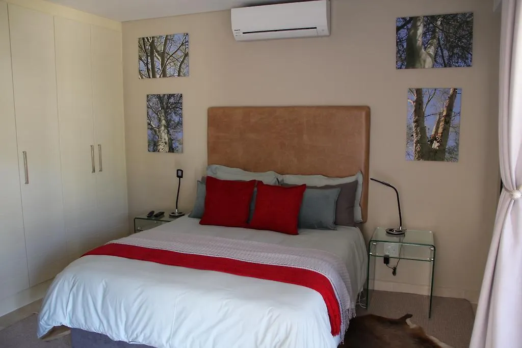 22 On Gabbro Apartment Somerset West